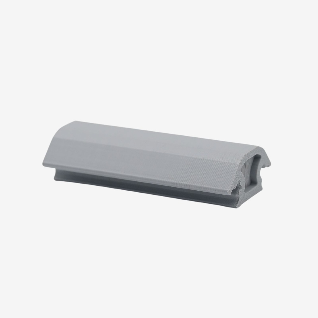 Two-row distributor spacer