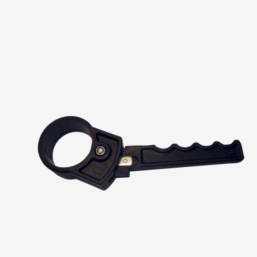 Pipe cutter for vacuum cleaner pipe Ø51